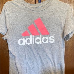 Adidas T-shirt